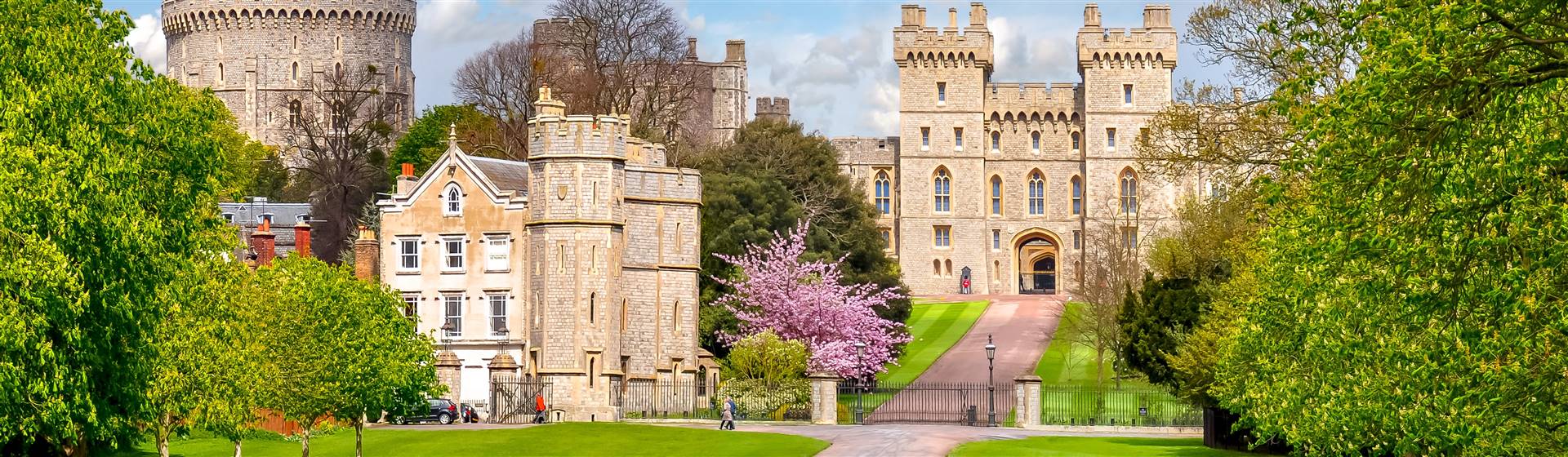 Windsor - Castle, Coronation & Cruise